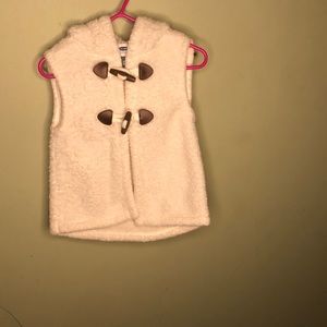 Old Navy girl’s vest